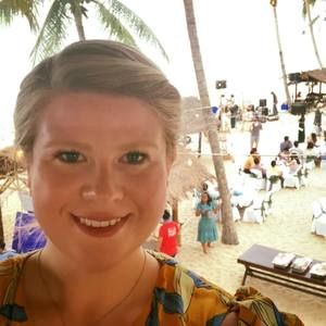 Meet your Posher, Alyssa